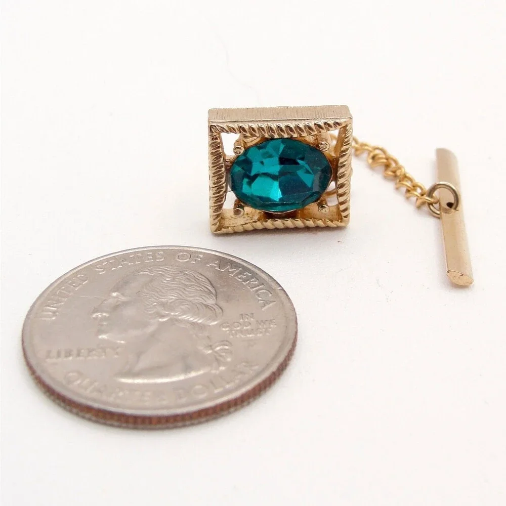 Vintage Swank Blue Aquamarine Crystal Gold Tone Square Rope Border Men Tie Tack